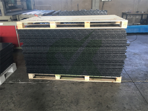 2×6 ft green Ground protection mats 80 tons load capacity